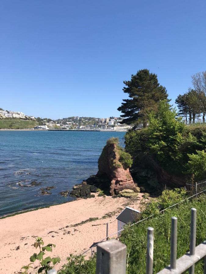 * Popular * Stunning Quiet Apartment By The Sea Torquay Bagian luar foto